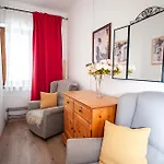 Hotel apartamentowy Pod Ubocou *