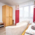 Hotel apartamentowy Pod Ubocou Valaská