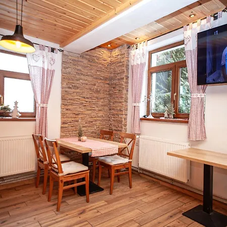 Lägenhetshotell Pod Ubocou Valaská